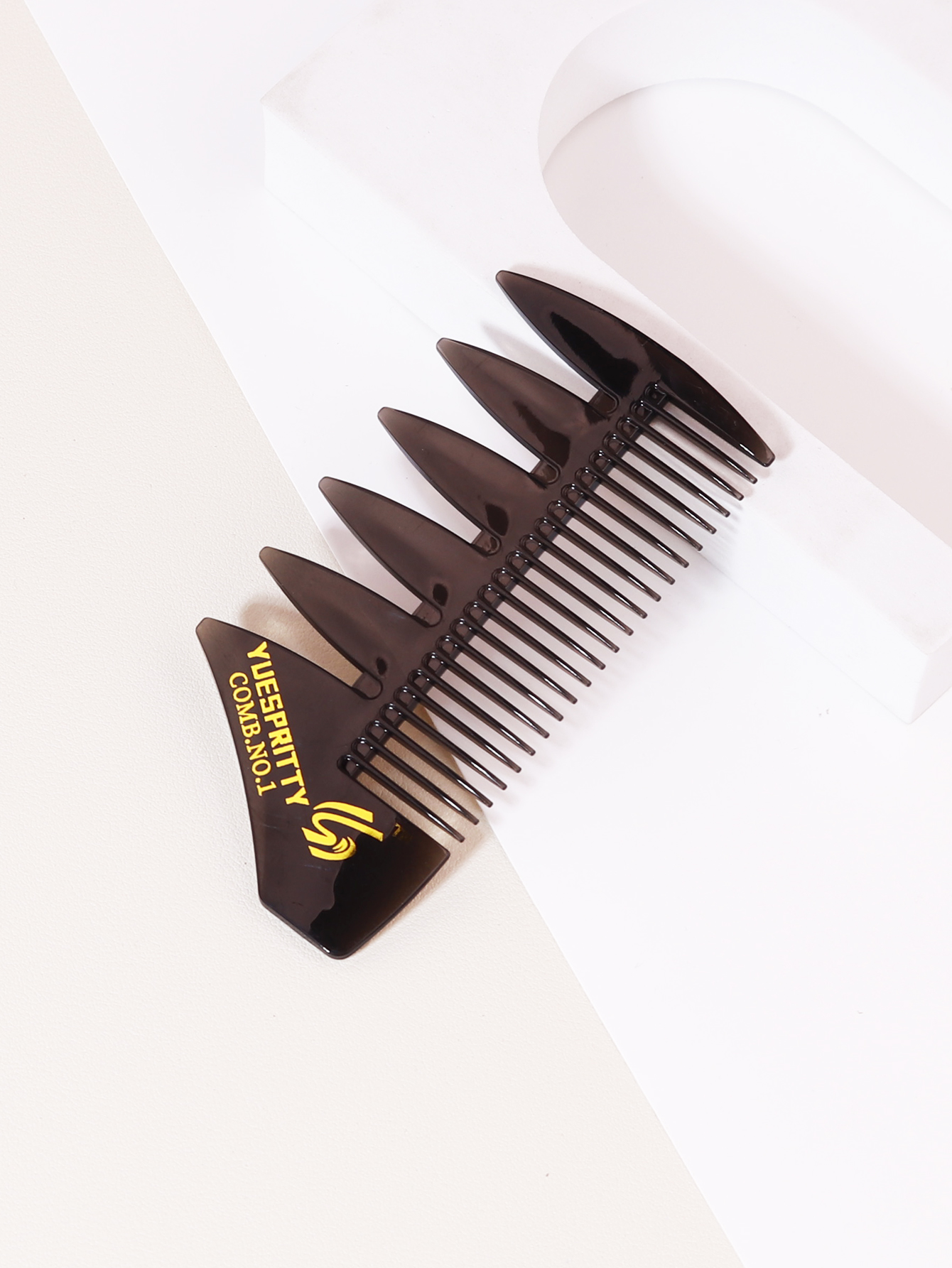1pc wide and fine toothed anti-static hair comb with two side teeth design salon hair styling comb Special for real hair