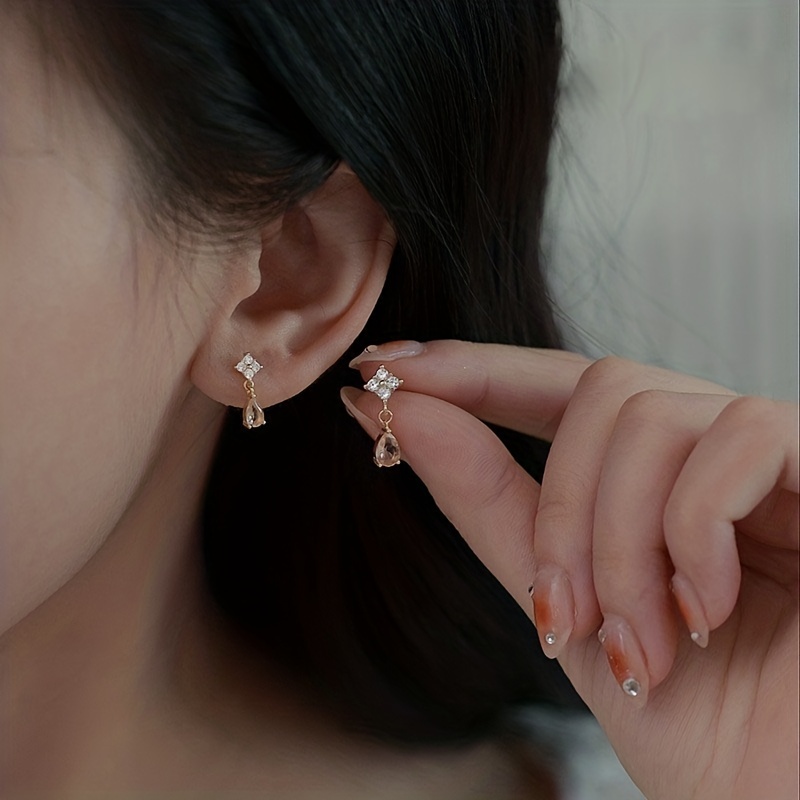1 pair of vintage water drop inlaid zircon pendant earrings for ladies with elegant temperament, a for mothers on Mother's