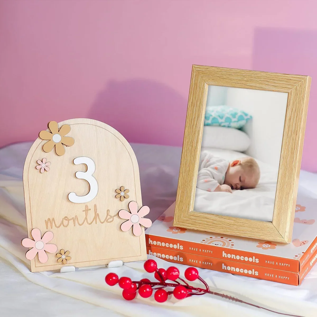 Newborn Girl Boy Wooden Photography Prop Month Souvenir Cute Daisy Pattern Photo Marking Baby Monthly Milestones