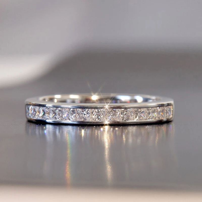 Huitan Minimalist Wedding Rings for Women Silver Color Luxury Paved Princess CZ Simple Elegant Anniversary Rings Fashion Jewelry