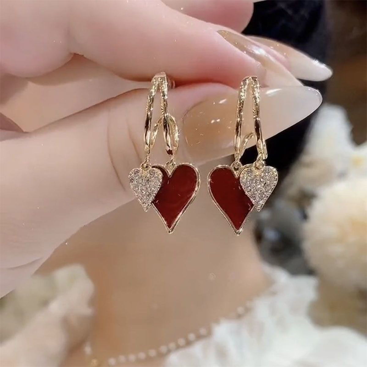 1 Pair Elegant Heart-Shaped Design Earrings Luxurious Rhinestone Inlaid Pendant Women'S Daily Holiday Wear Jewelry Accessories pen gpt