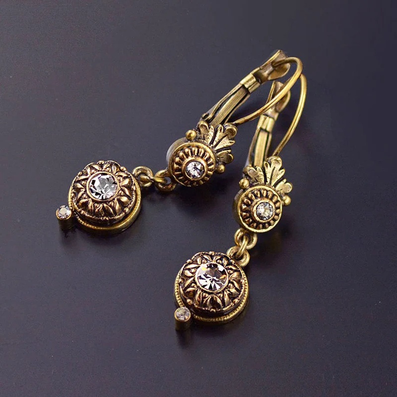 Retro Bohemian Alloy Women's Round Imitation Pearl Pendant Long Earrings Unique Decorative Gifts Party Jewelry