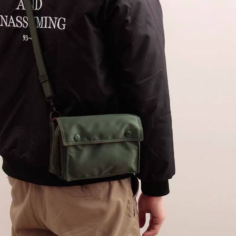 Fashionable Oxford cloth small shoulder bag for men's casual multi compartment small square bag, simple phone bag, shoulder bag