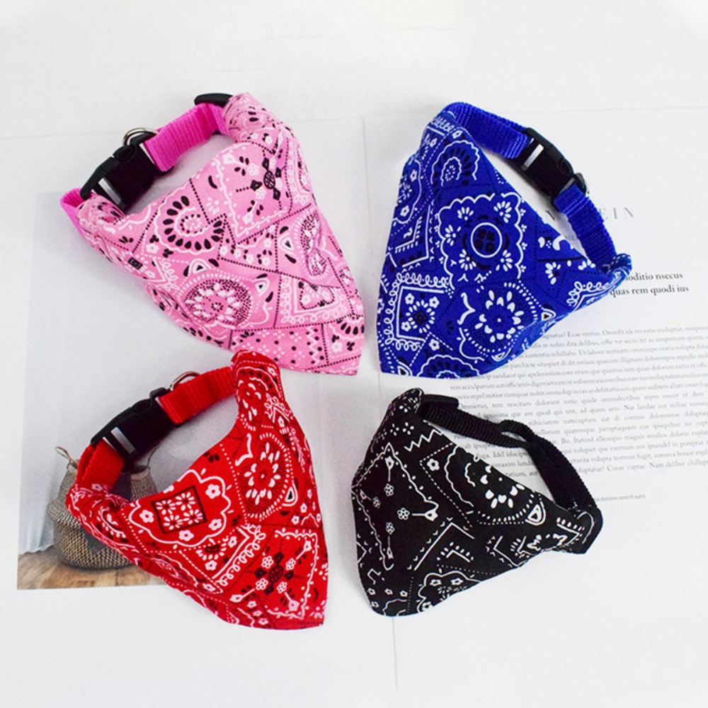 1pcs Adjustable Triangle Cat And Dog Scarf, Fashionable And Comfortable Dog And Cat Pet Accessories
