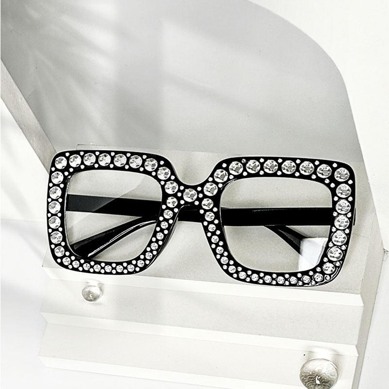 1pcs New Diamond Oversized Sunglasses women Big Square Frame Sunglasses UV400 Crystal Eyewear Retro Rhinestone Frames Eyeglasses