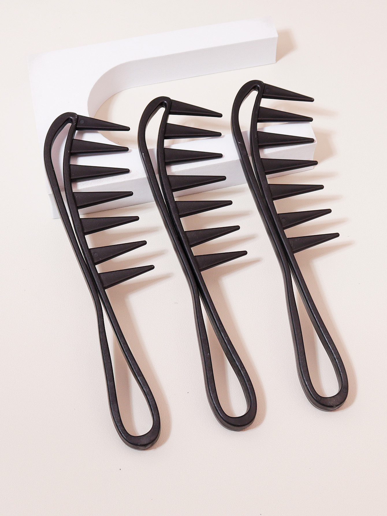 Wide Toothed Exfoliating Comb, Wet Hair Comb, Suitable for Hair Salons and Home Use, Suitable for Both Men and Women