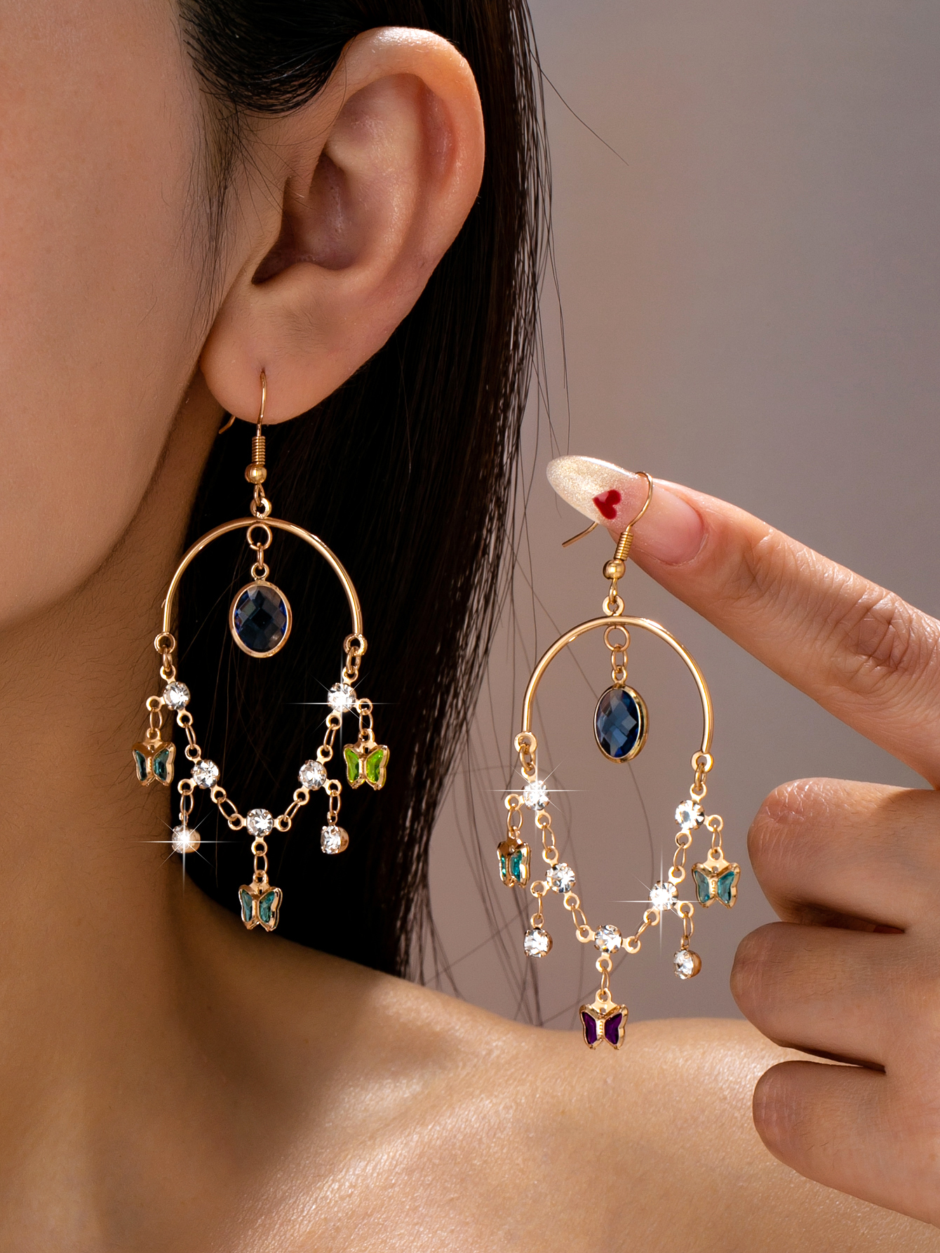 1 Pair of Sweet, Shiny, and Dreamy Women's Earrings, Featuring Gold Hoop Earrings, Colorful Butterflies, and Transparent Rhinestones, Perfect as Accessories for Women at Music Festivals, Parties, Beach Vacations, and Summer Outings