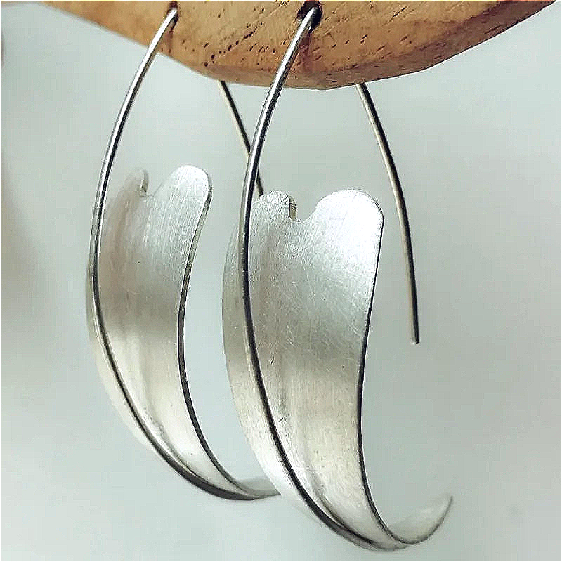 Fashion Creative Heart-shaped Silvery Plated Dangle Earrings for Women Vintage Simple Party Daily Versatile Jewelry Accessories