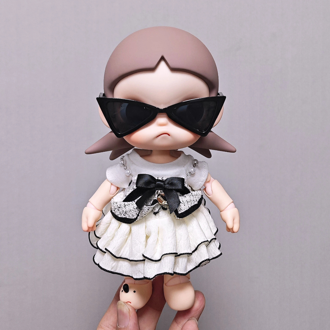 For Zsiga Dolls Clothes 2026 New Fashionable Cool White Red Brown Set 1/8 Dress Bow Sunglasses Jeans Party Decoration