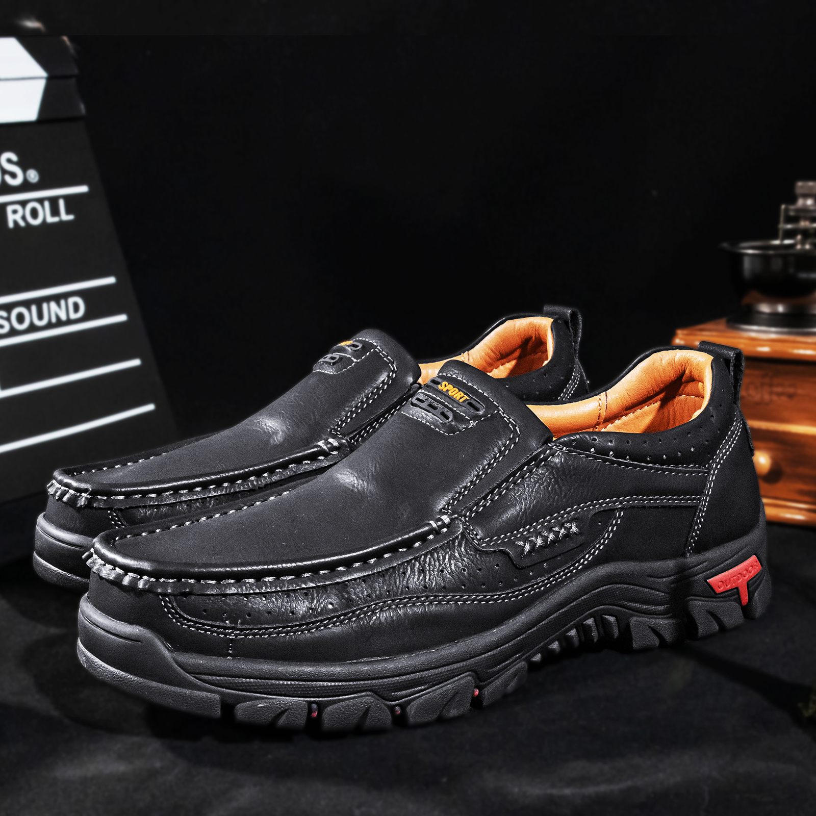 FLYLAND Classical Men's Leather Loafers Vintage Hand Stitching Oxfords Chukka Boots Ankle Boots Casual Daily Work Office Shoes