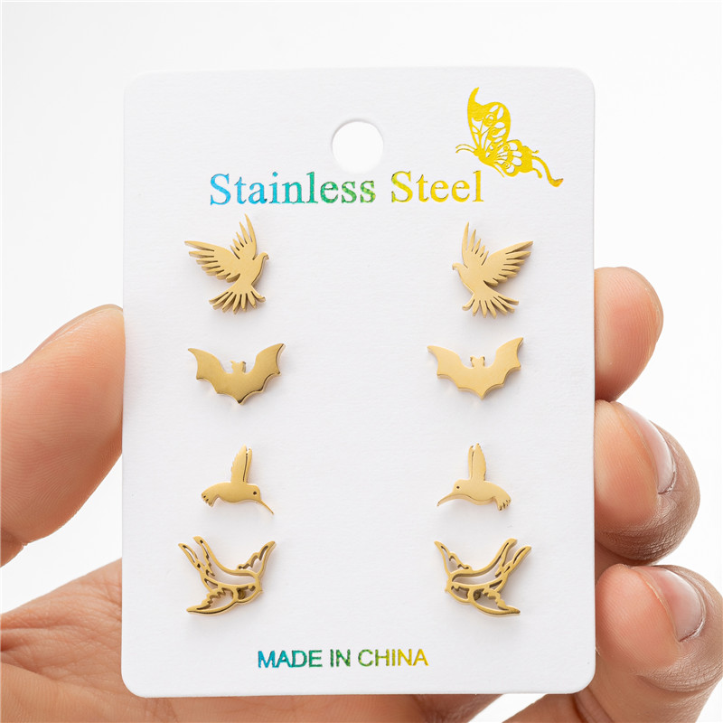 4Pairs/Lot Punk Black Stainless Steel Bat Earing Animal Fashion Stud Earrings for Women Hallowmas Jewelry Hummingbird Studs
