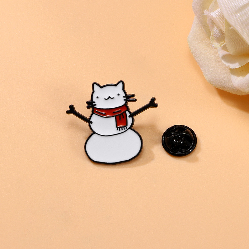 1pc Cute Cartoon Cat Snowman Enamel Brooch Creative Day Lapel Pin Badge Backpack Clothing Hat Accessories