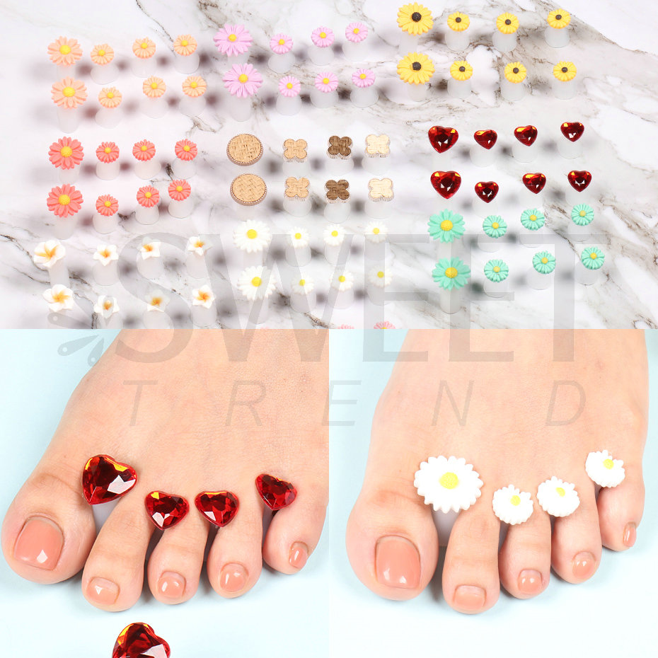 Cute Daisy Flower Soft Silicone Manicure Pedicure Care Toe Separator Nail Art Tool Foot Finger Divider