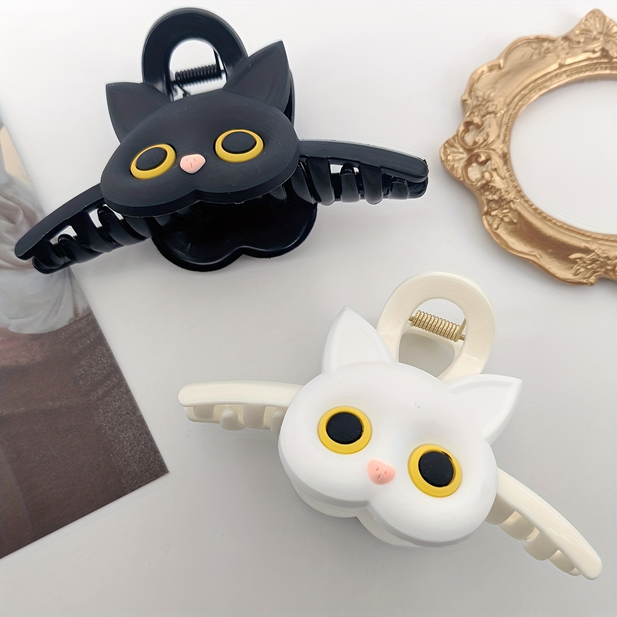 1pc Large Solid Color Hair Clip - Cute Cat - Shaped Plastic Claws, Fashionable Animal - Themed Hair Accessories