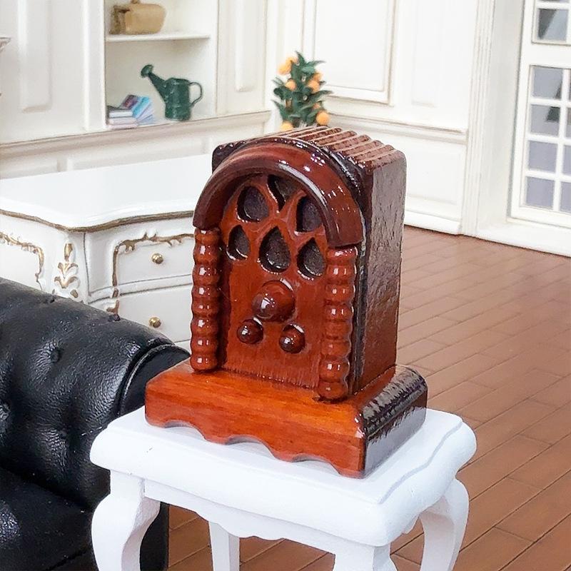 1/12 Dollhouse Vintage Simulation Wooden Radio Model Dollhouse Miniature Furniture Decoration Dolls House Home Decor Accessories