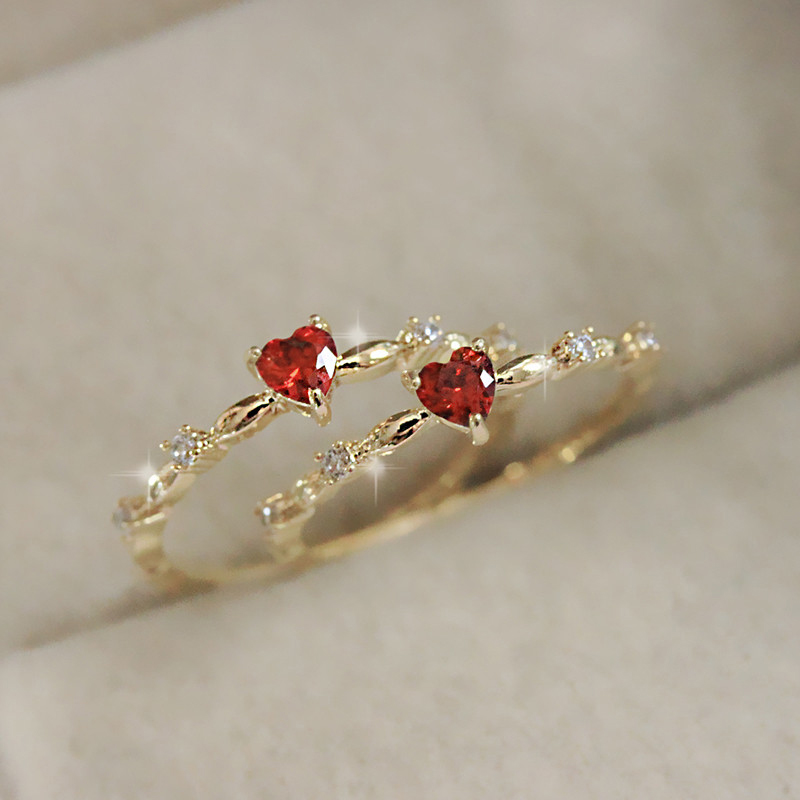 Huitan Fashion Contracted Red Heart Cubic Zirconia Rings Luxury Gold Color Wedding Rings for Women Exquisite 2022 Jewelry