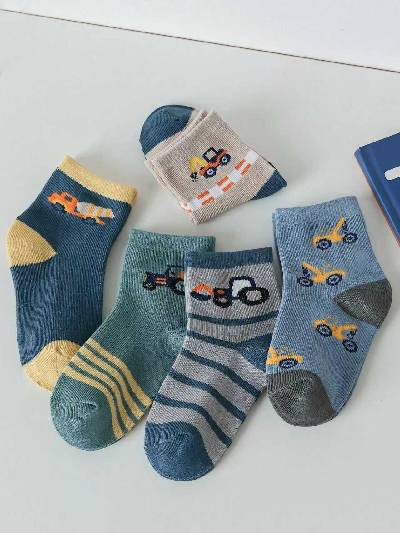 5 pairs of children's socks for ages 1 to 12, baby autumn socks with car patterns, cotton socks for boys, and autumn and winter