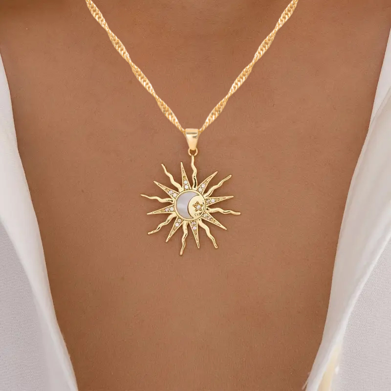 New Shining Rhinestone Unique Design Sun Star Moon Three In One Pendant Necklace Retro Women's Daily Versatile Party Jewelry