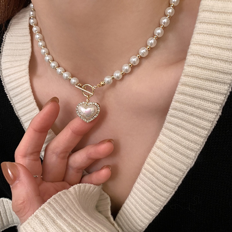 Elegant Pearl Necklace For Women Heart Pendant Necklaces Luxury Imitation Pearls Chain Necklaces Korean Jewelry Girls s