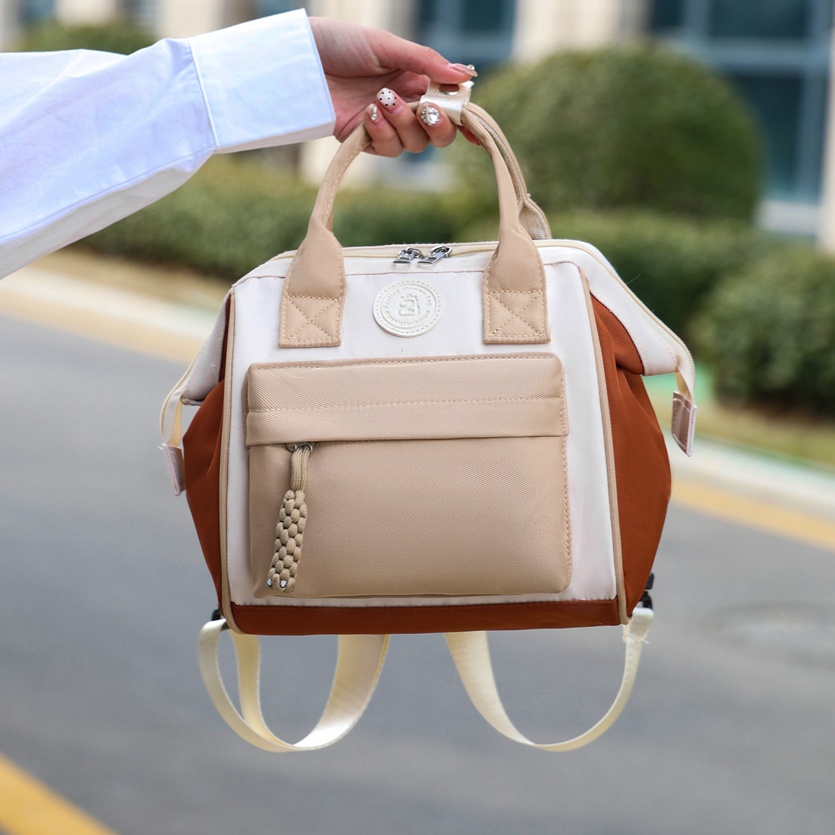 Fashionable Commuter Crossbody Bag Mobile Phone Bag Lightweight Multi-Functional Chest Bag Large Capacity Wear-Resistant Waterproof Shoulder Bag Multi-Functional Backpack