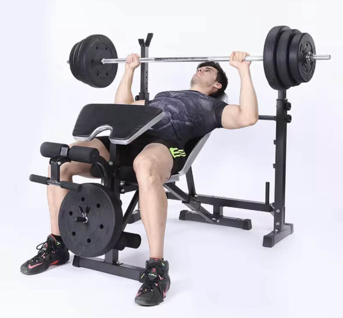 6 In 1 Multifunctional Home Gym Equipment Adjustable WeightLifting Bench Press With Lat Pull Down Bar