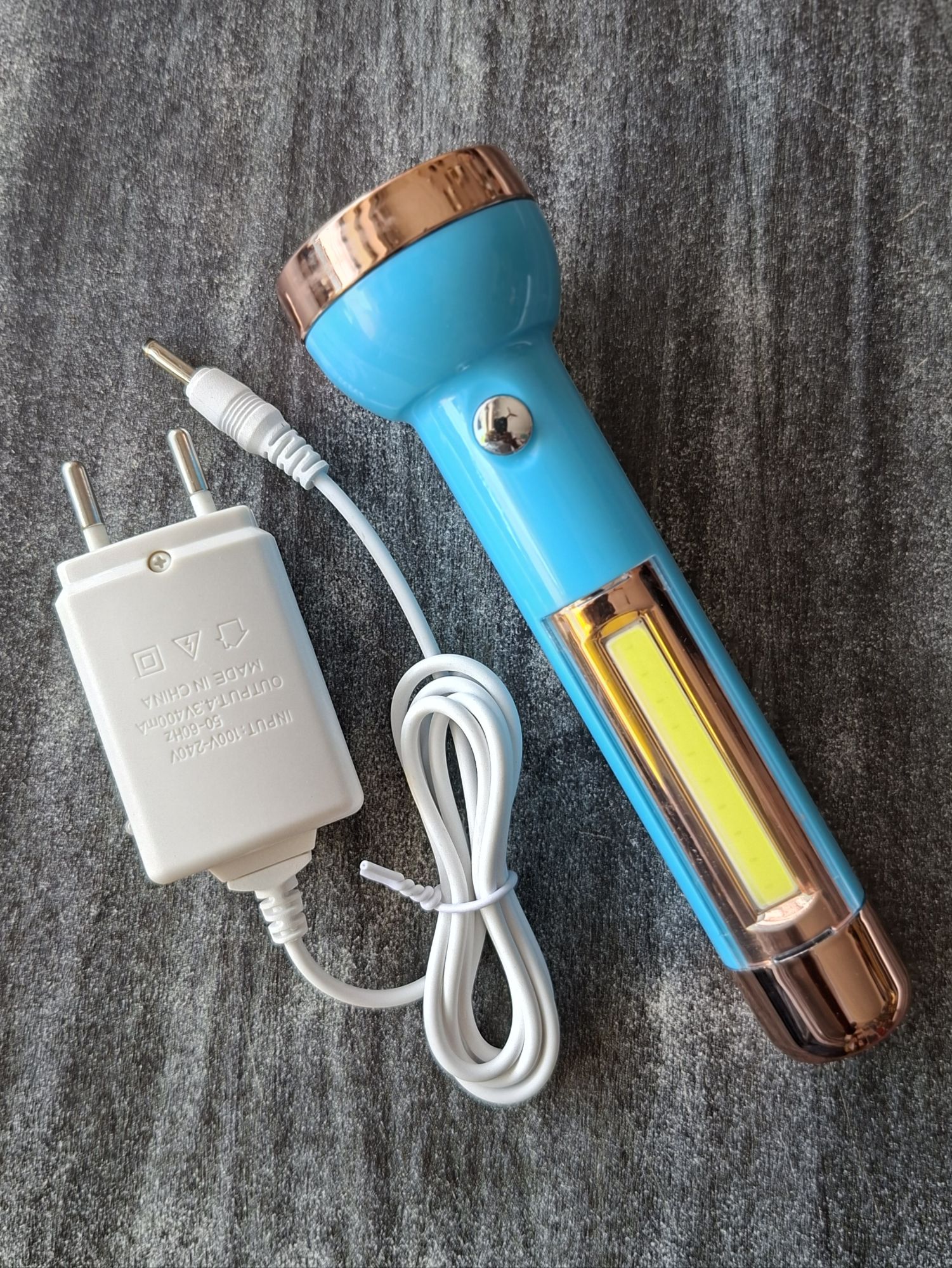 Rechageable Led Flashlight