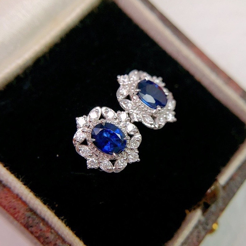 Gorgeous Blue Crystal Oval Stone Earring Shiny White Zircon Full CZ Stud Earrings For Women Fashion Silver Color Wedding Jewelry
