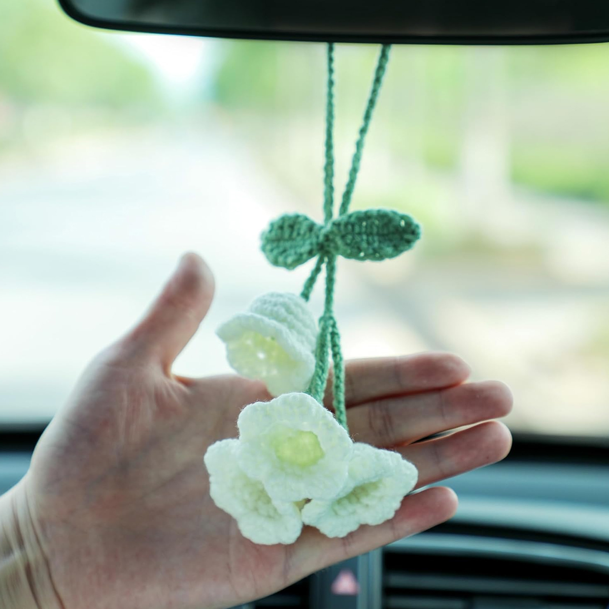 1pc Handmade Knitted Rear View Mirror Pendant Ornament Kawaii Aesthetic Car Accessory for Car And Home Decorative Pendants pen gpt