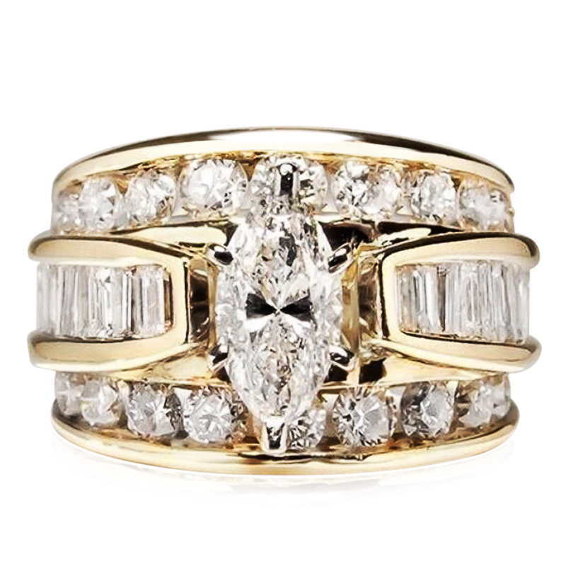 Huitan Gorgeous Bright Marquise Shape Zirconia Ring Women Noble Party Jewelry for Anniversary Fashion Female Luxury Accessories