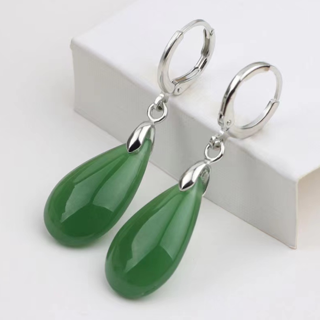 Bestselling Stainless Steel Earrings Grandmother Green Water Drop Pearl Pendant Fashion Girl Accessories Luxury Women's Jewelry pen gpt