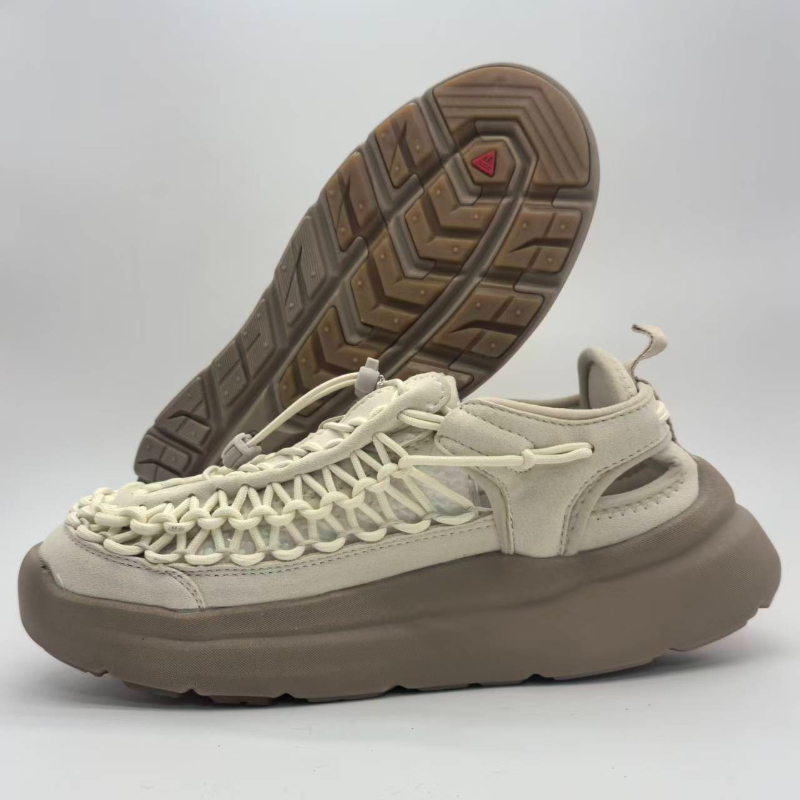 High Quality Unisex Swing Sneakers Comfort Breathable Thick Soled Outdoor Casual Shoes Classic Trendy Men Women Beach Sandals