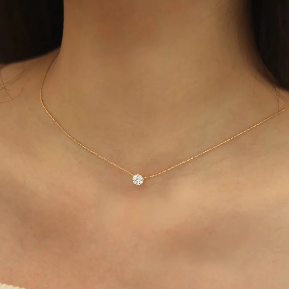 Simple Stainless Steel Golden Wire Chain Advanced Sense Inlaid Necklace Women Clavicle Chain Niche Luxury Does Not Fade Jewelry