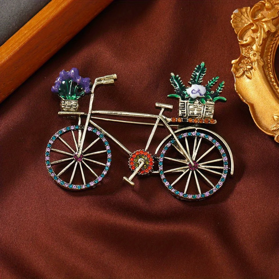 Vintage Classic Women Men Enamel Bicycle Pin Brooch Retro Lady Drip Oil Bike Badges Student Bag Buckles