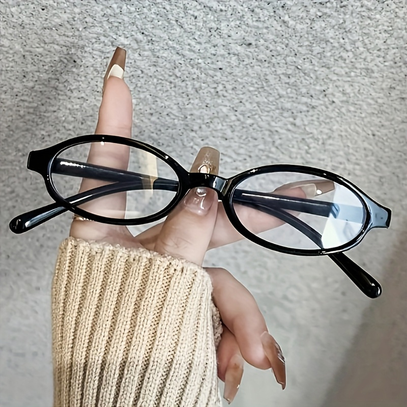 New Retro Small Frame Petite Face Cute Girl Eyeglass Frames, Stylish Eyeglasses, Makeup-Free Essential Oval Design