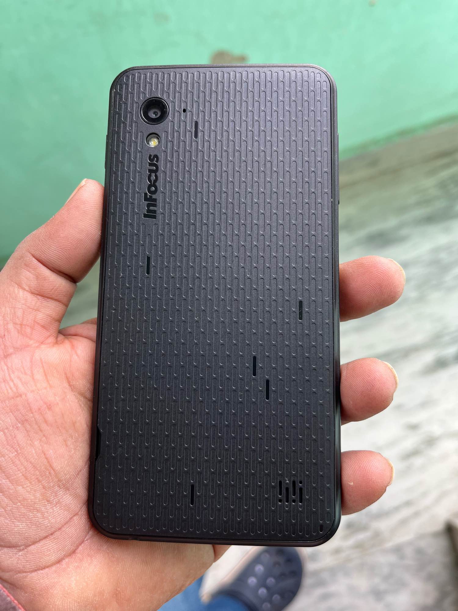 infocous mobile 1 gb ram 8 gb rom 4g network