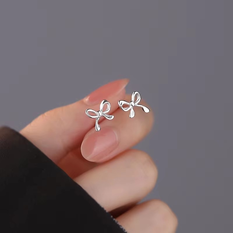 New Silver Color Simple Small Butterfly Stud Earrings For Women Hypoallergenic Daily Wear Earring Girls Jewelry s