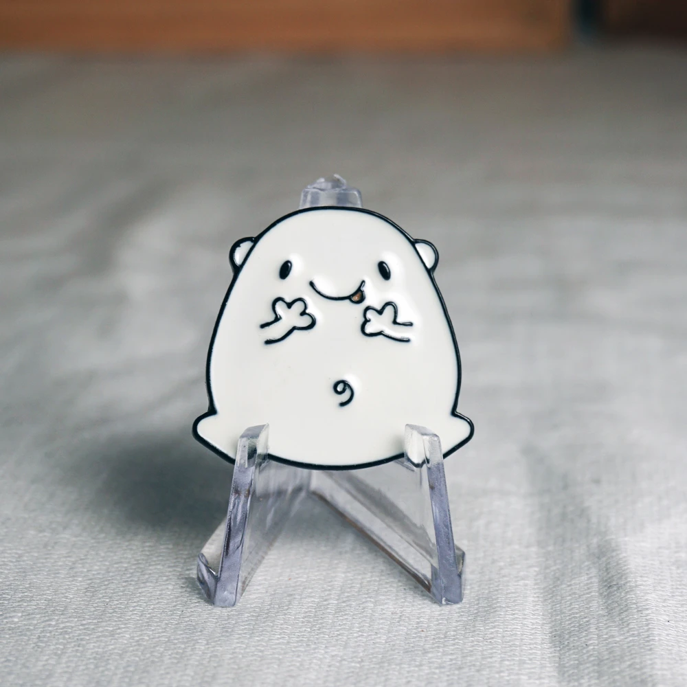 Cute White Bear Enamel Pin Kawaii Animal Badge Brooch for Jewelry Accessory