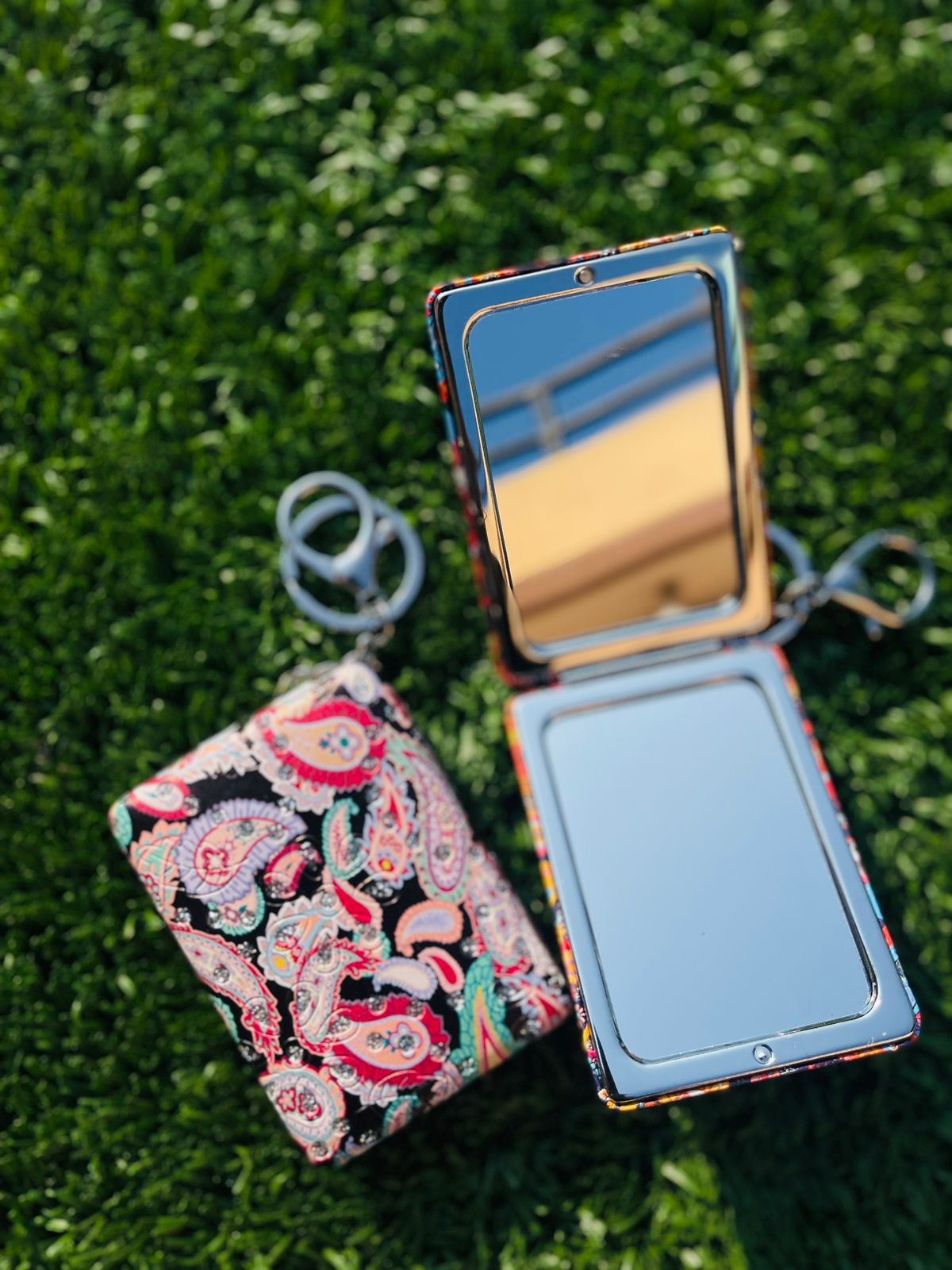 Nepal Fashion Wear Foldable Pocket Mirror