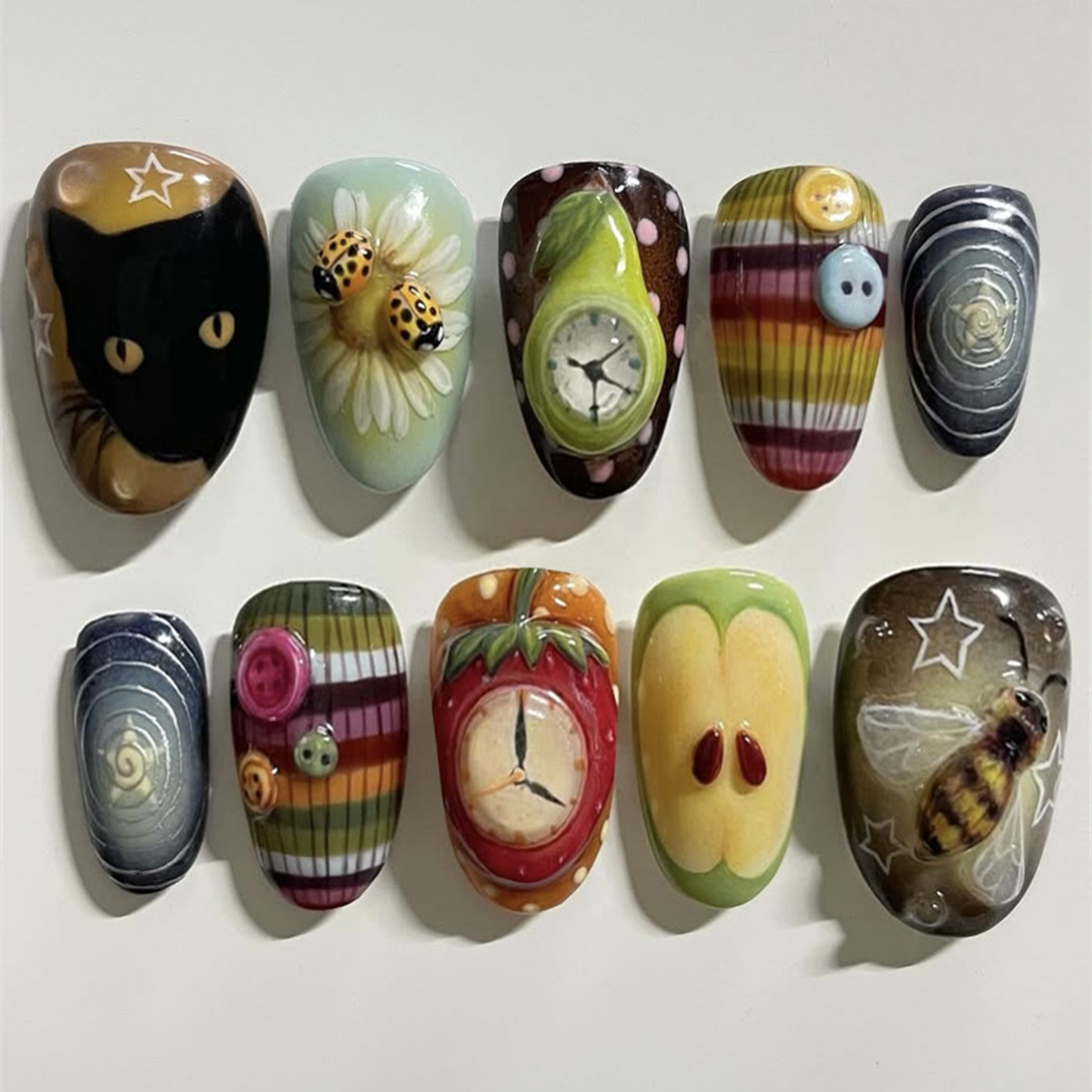 Y2K Artistic Fake Nails 24PCS Maximalist Almond Press on Nails Reusable Resin False Nails for Hot Girl Dress Matching