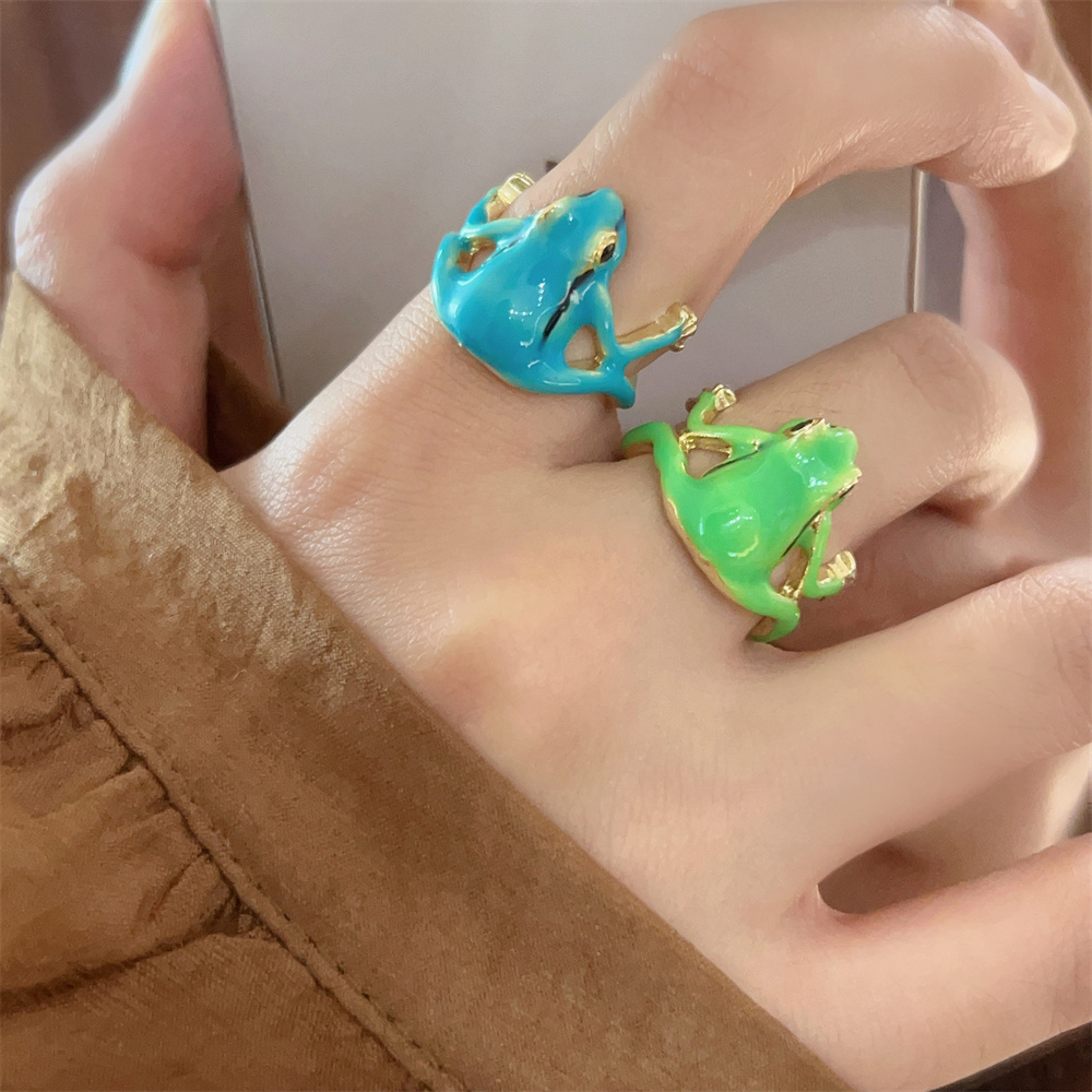 New Fun Green Personality Exaggeration Funny Frog Ring Cute Charm Green Blue Adjustable Animal Ring Suitable Children