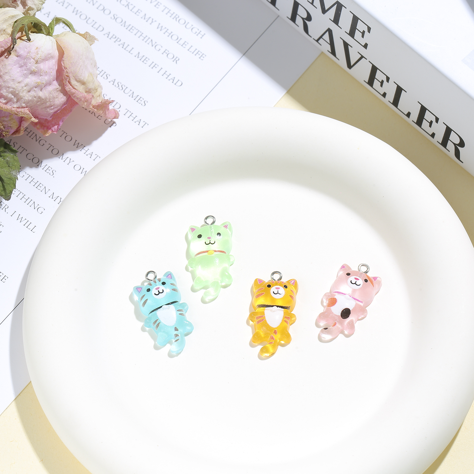 4pcs/set Colorful Cute Cat Charms Animals Pendant For Women DIY Necklace Earrings Jewelry Accessories Random