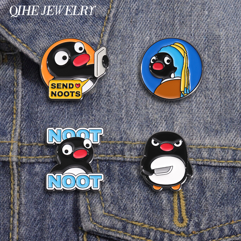 Cartoon Black Baby Penguin Enamel Pins Creative Oil Painting Penguin Brooches Backpack Lapel Badge Jewelry for Friends