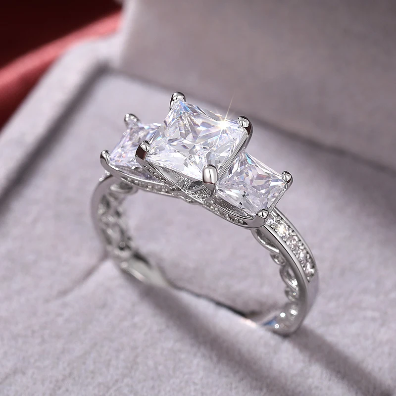 Huitan Fashion Contracted Design Three Princess Square CZ Rings for Women Luxury Wedding Engagement Accessories Chic Jewelry