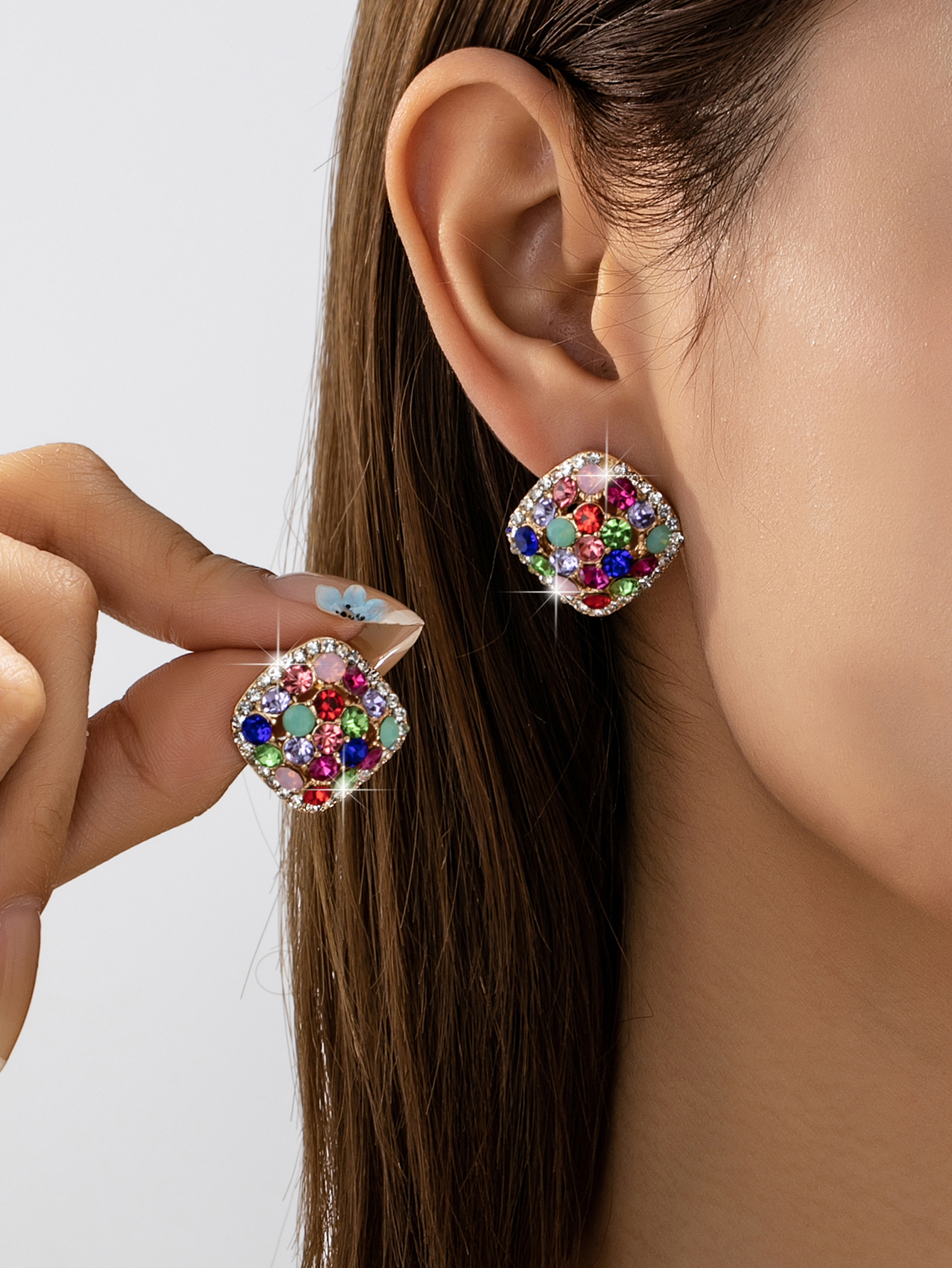 1 Pair of Yuanqi Fashionable Colorful Square Full Rhinestone Earrings for Women, Shiny Women's Accessories Suitable for Vacation and Dating Wear