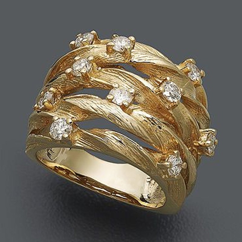 Huitan Luxury Women Rings Full Paved Sparkling Cubic Zirconia Fashion Cross Rings Silver Color Female Rings for Party Jewelry