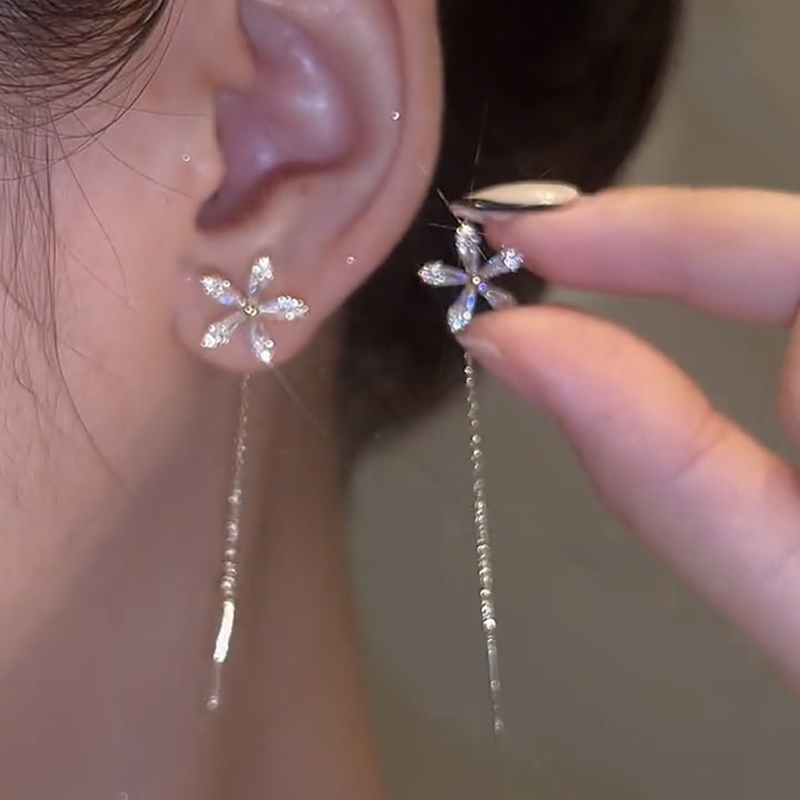 1Pair Exquisited Fashion Zircon Shining Flower Earrings Light Luxury Long Tassel Chain Dangle Earrings Ornament Jewelry