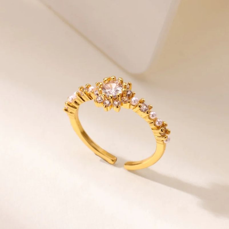 Romantic Hand Hug Crystal Heart Rings For Women Men Stainless Steel Gold Color Geometry Zircon Ring Couple Luxury Jewelry