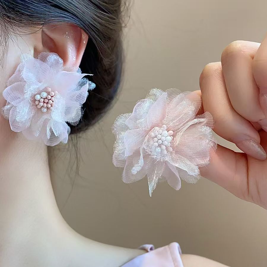 New hot selling elegant and gentle super fairy flower earrings with mesh, fresh and fashionable earrings