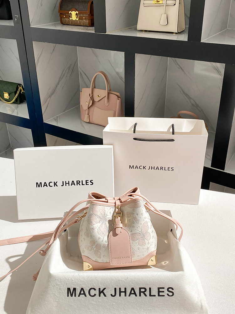 Luxury and Original Handheld Tote Bag with Delicate Flower Printing and Scarves Women Stylish and Large Capacity Shoulder Bag
