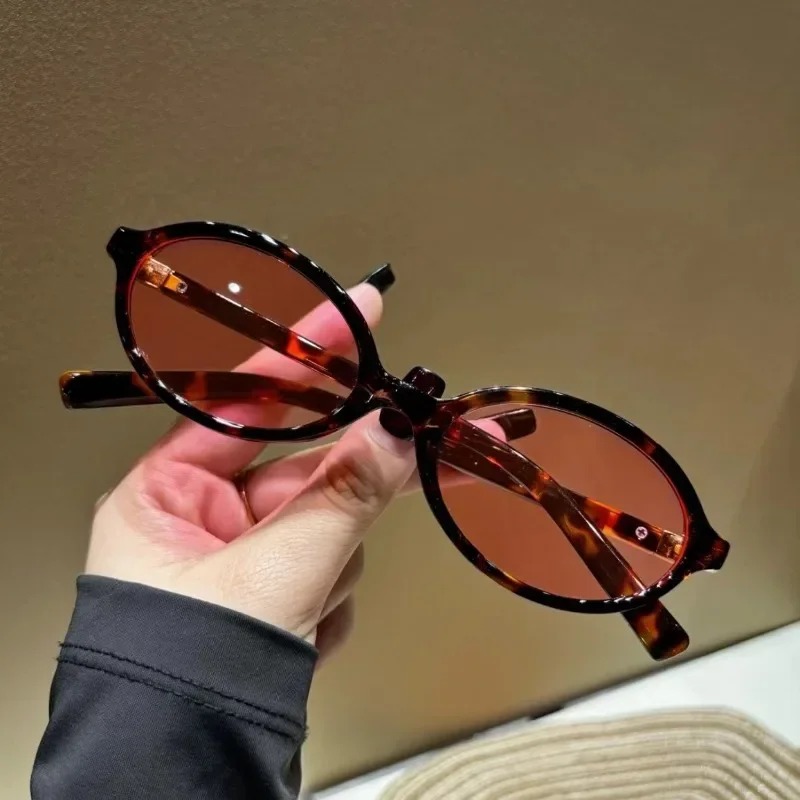 2026 New Frame Oval Shape Sunglasses Classic Men's Vintage Sun Glasses Women Outdoor Leisure Eyewear UV400 Glasses Shades